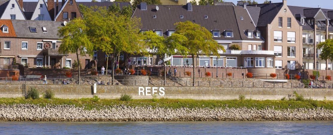 Rees linke Rheinseite